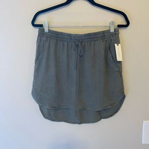 NWT CLOTH & STONE SKIRT